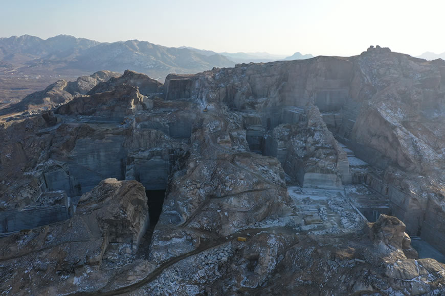 迟家矿山